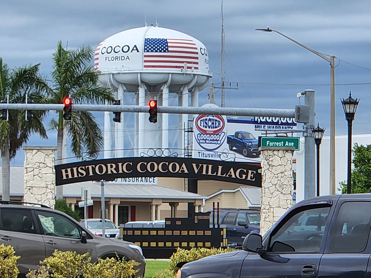 Floridians in the less populated aless populated areas just have a better 5 about them that's why I bought a house 5 minutes from the water To enjoy the space coast of Florida!