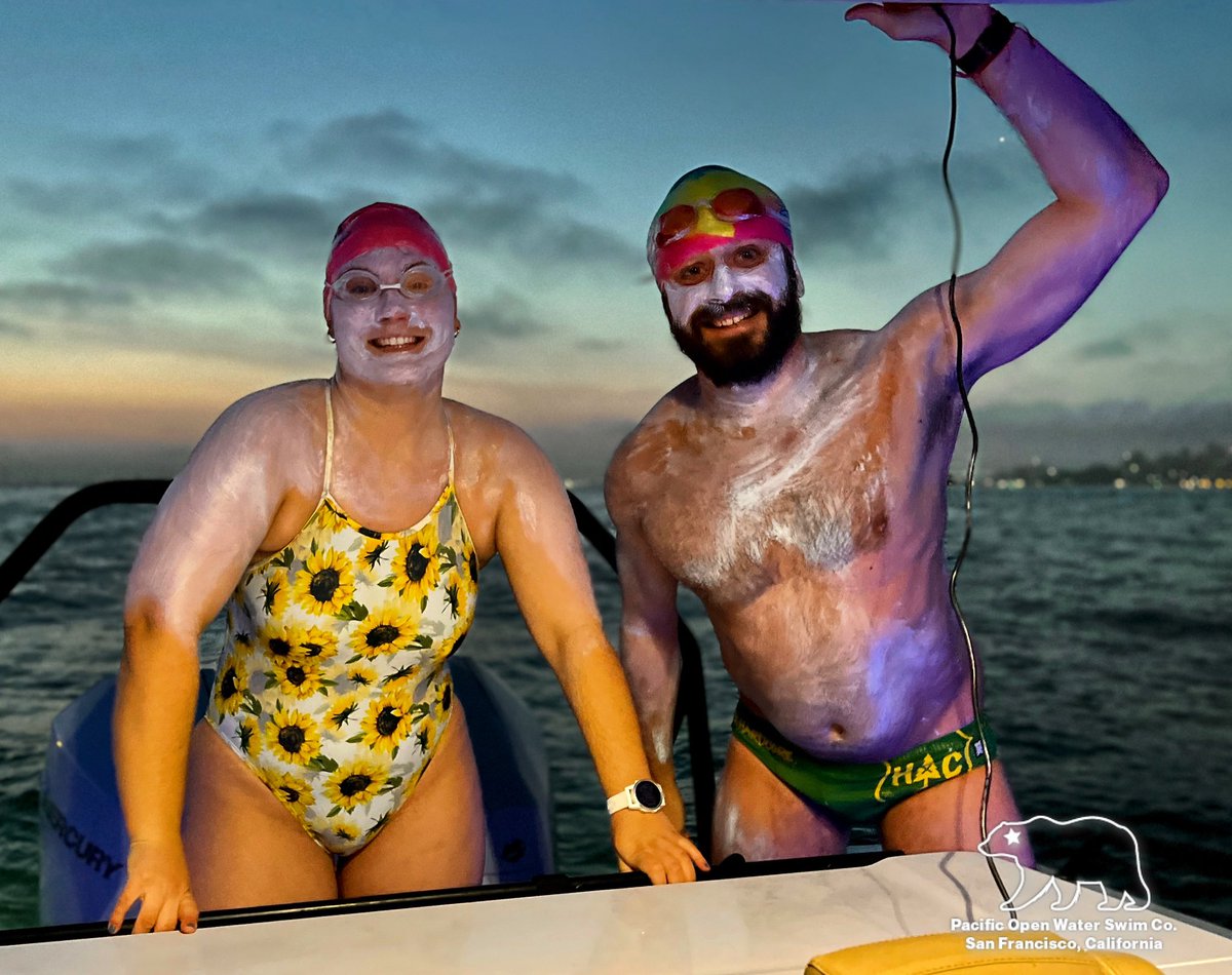 Early start to a 6-hour training swim under the Golden Gate Bridge… @swimsintheswells / <a href="/MrPozzi/">pozzi</a>