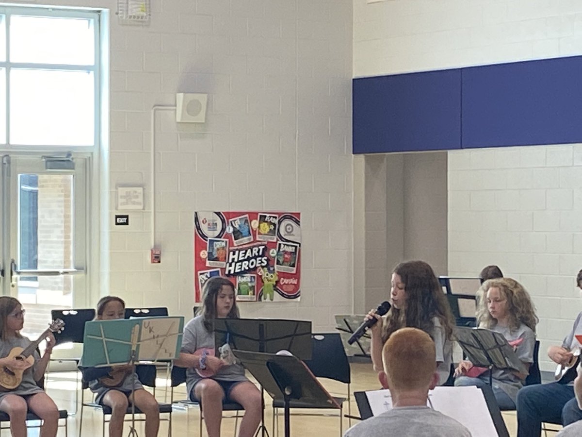 Kris Wolfe tweet media