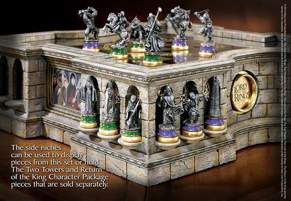 ElMundoTolkien's tweet photo. Necesidad desbloqueada:

Ajedrez de El Señor de los Anillos 😍😍 https://t.co/h68Lwo4a4C
