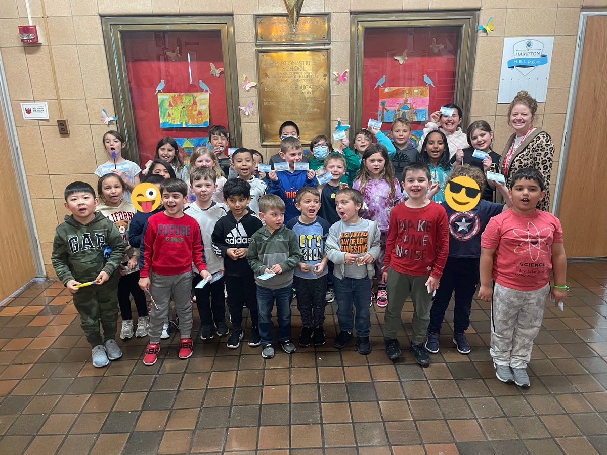 Another crew of H.E.L.P.E.R.s selected this week from the lottery! All of <a href="/Mrs_Vento/">Jillian Vento</a> class and so many more PK - 2 learners showing encouragement, respect, empathy and life long learning! #MineolaProudPrincipal