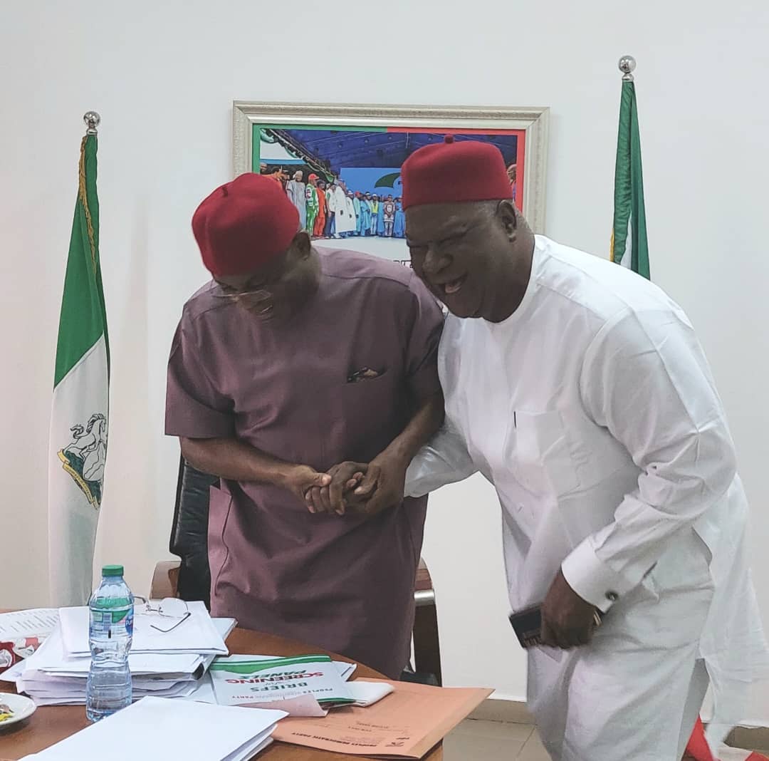 Disney_bea's tweet photo. Sen. Anyim Pius Anyim (GCON) - (PDP Presidential Hopeful) &amp; Sen. David Mark (GCON) - (Chairman: PDP Presidential Secreening Committee), enjoying a warm interaction earlier today at the PDP Presidential screening, Lagacy House, Abuja. https://t.co/JvsKHTn6Hw
