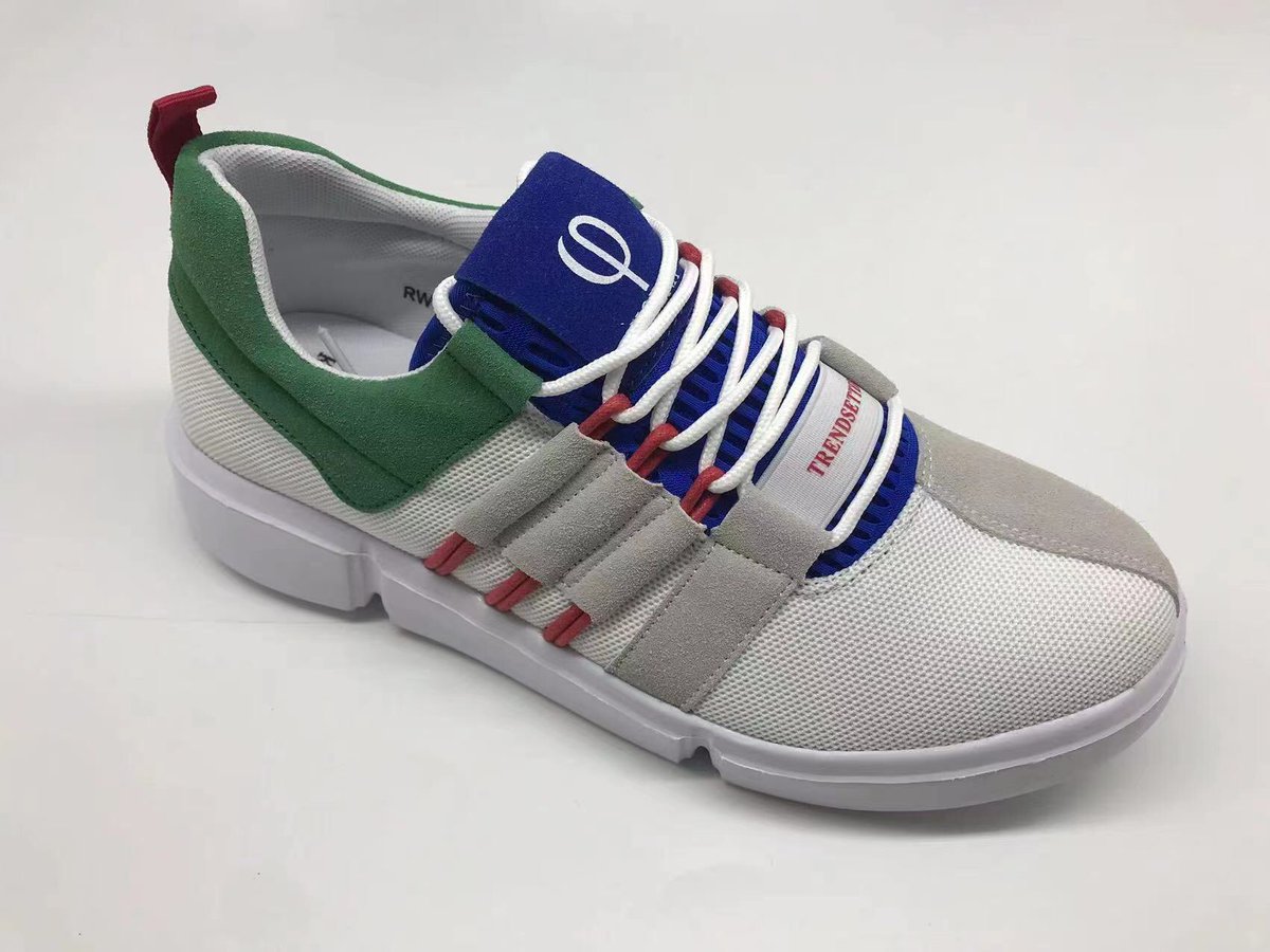 RealKoenaza's tweet photo. COMPETITION TIME: WIN A TRENDSETTER PAIR- 
1. Retweet this;
2. Hashtag #TryToTry;
3. Tag three friends; and 
5. Follow @KoenaClothing.
Closing date 30 April. Play daily for chance to WIN… #doggy
 #KonkaLive @djsbu #DjSbu https://t.co/tnYU131RWu