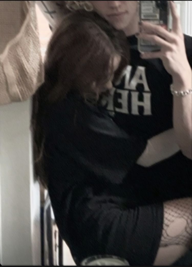 imagens pra mandar pra sua e-girl e dizer nós (@prasuaegiri) on Twitter photo 