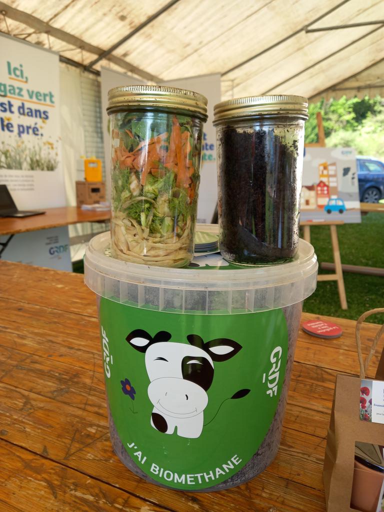 Fred61521292's tweet photo. @GRDF vous accueille sur la fêtes des jardins à #Ribecourt #Oise nous vous présenterons la #méthanisation et la production locale de #gazvert.Ainsi que  le compteur communicant #gazpar afin de maîtriser vos consommations https://t.co/nKJ0DuHgfC