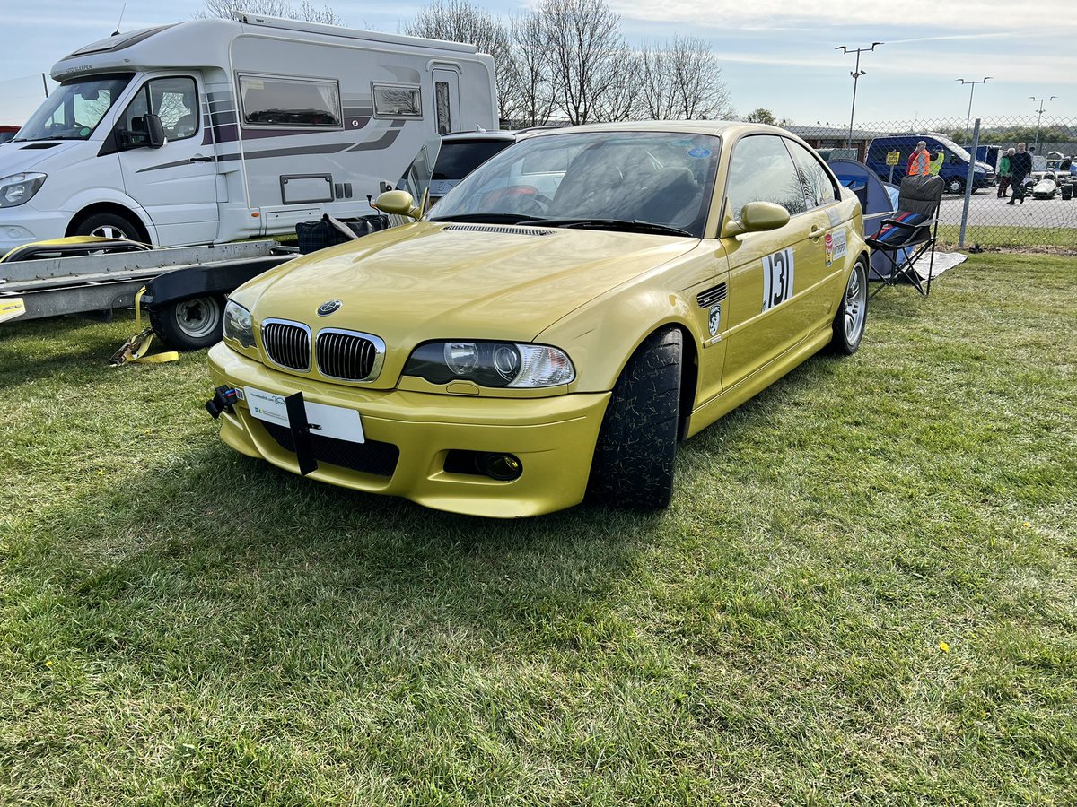 ÉquipeCrèmeAnglaise tweet media