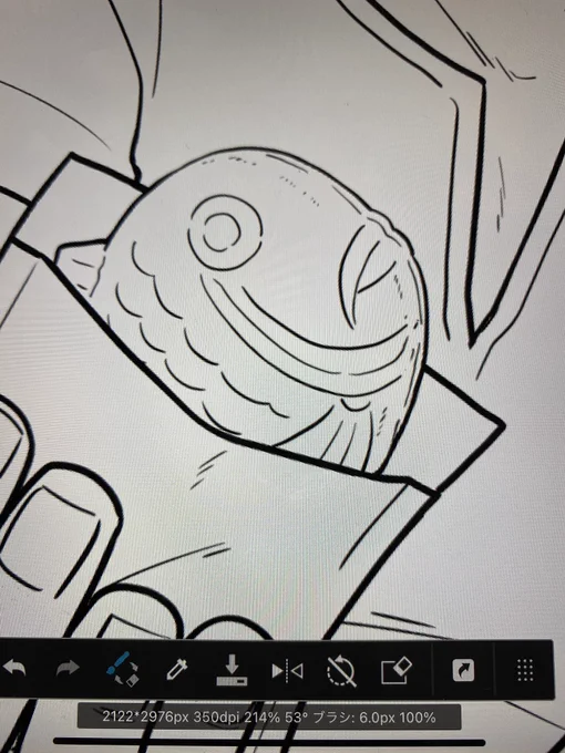 たい焼きっていざ描こうとすると「こ、こんなんだっけ…??」てなってめちゃ難しいな!?😭 