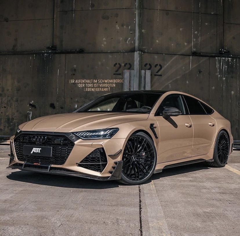 Carziwant's tweet photo. RS7🔥 https://t.co/ZHFTFw7sbQ