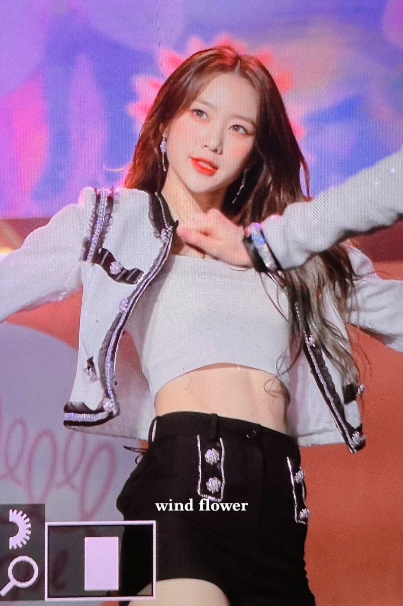 wind flower tweet media