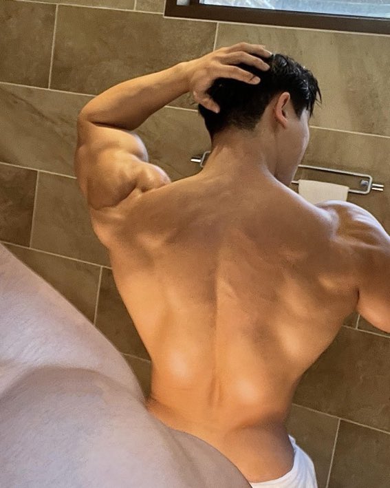 Wonho in newly shared photos.