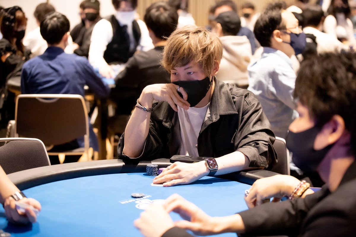 ハイローラーイベント進行中！ 】 NLH Platinum にやしろあずき様 @yashi09 参戦中！ ハイローラーイベントを制すのは誰だ！🔥  ご参加お待ちしております！ Reg End 22:20 Entry ¥50,000 #JOPT