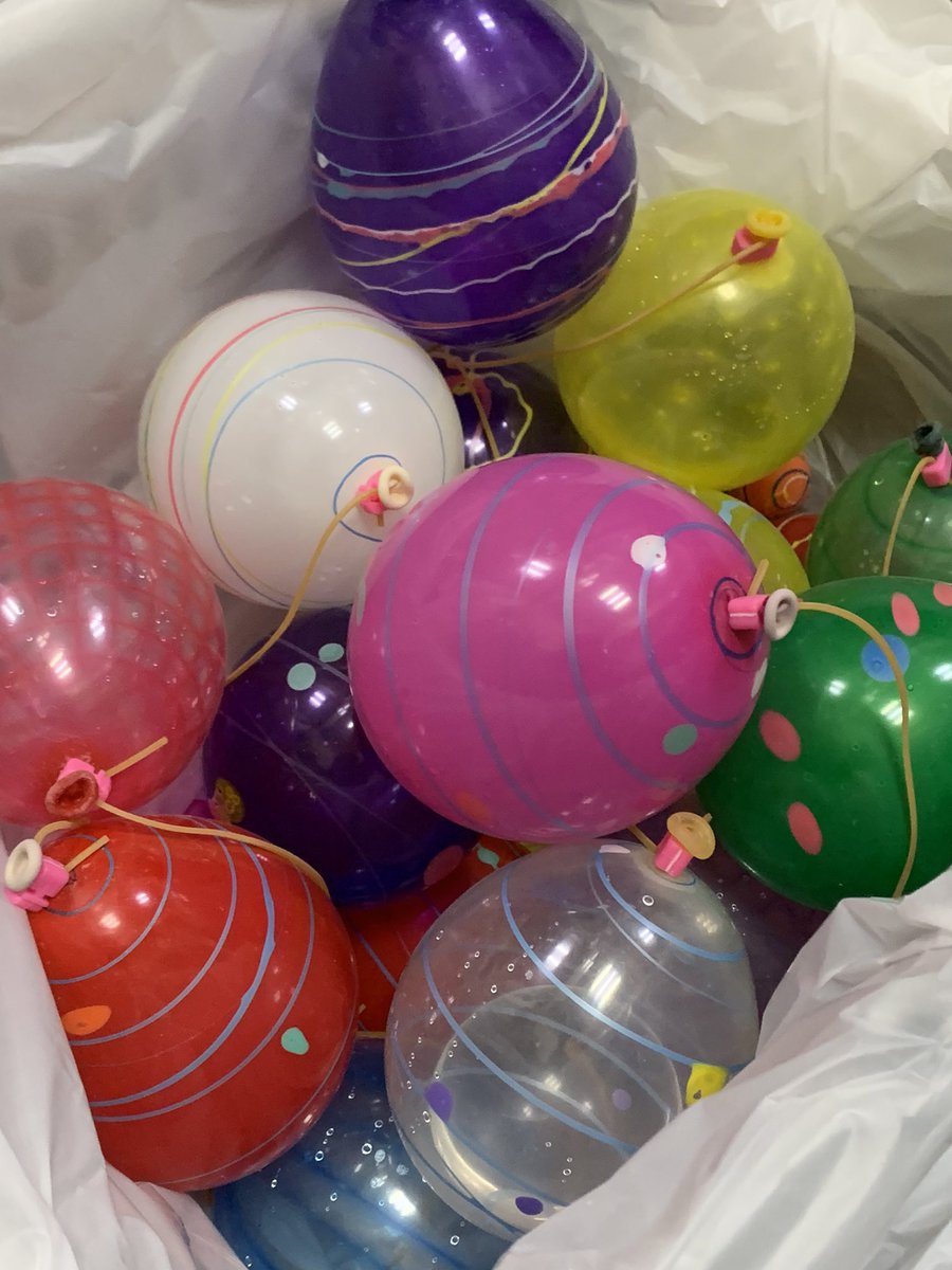 セットで準備も簡単 ヨーヨーつり の遊び方と必要なもの 子供会で盛り上がるゲーム集