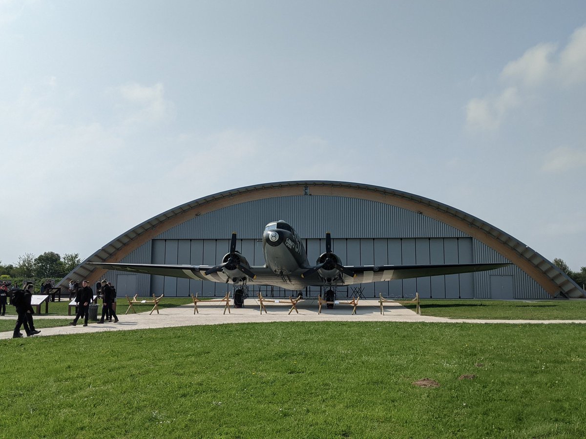 Beth Moore tweet media