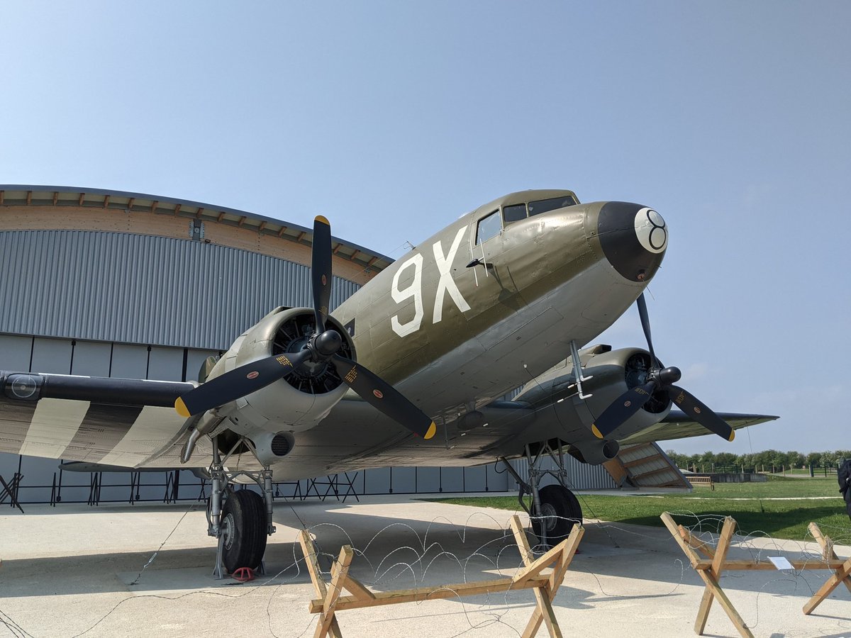 Beth Moore tweet media