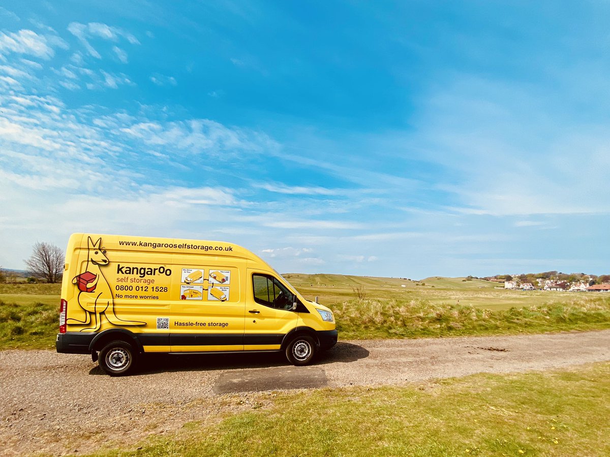 KangarooEdi's tweet photo. What a beautiful day for a move! 10 points to anyone who can guess where we are today…
#MovingDay #Storage #CollectionService https://t.co/cTDvL3sPc5