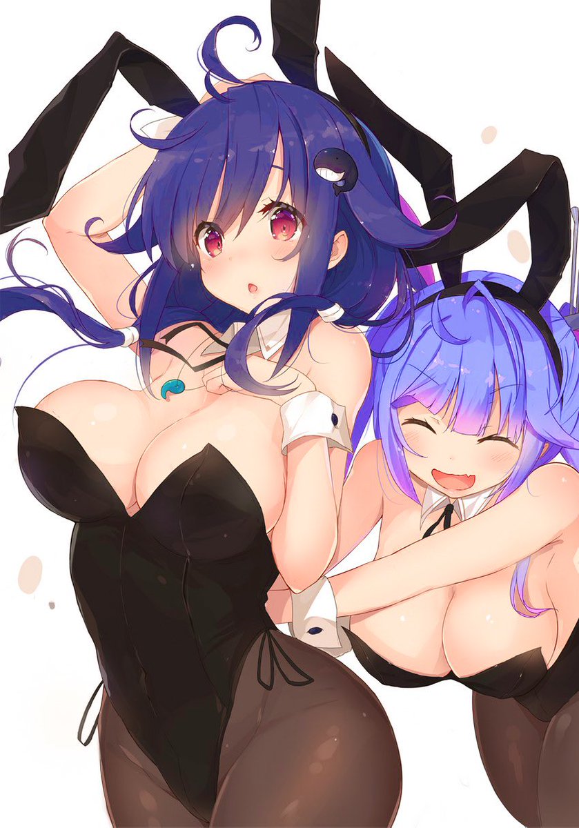 It took SO. MUCH. BEGGING.

But finally, here they are!