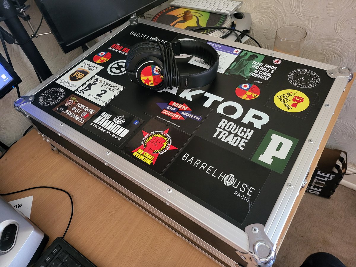 Barnsley Sime: DJ. MD ANT. tweet media