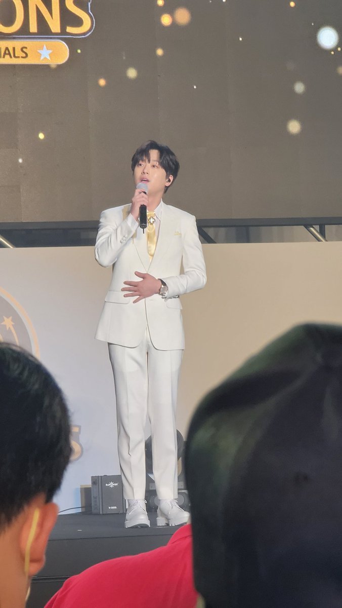 syusyukim's tweet image. 찍는거 너무 어렵다
역시 전 ㅅr진이랑은 안맞을지도..