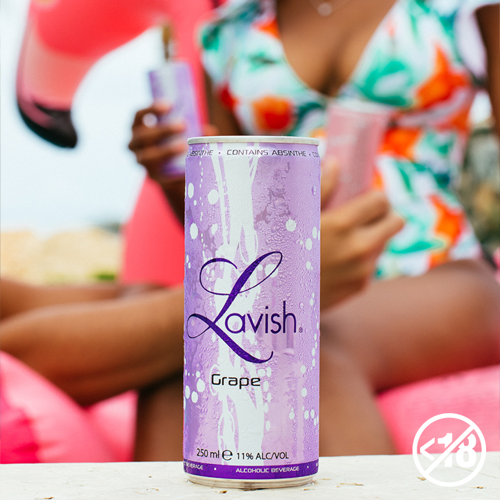 DrinksLavish's tweet photo. The #1 poolside party player! 🦩🍸👌
Lavish #Absinthe #Cocktails are expertly blended with wormwood &amp; thujone - the active ingredients in absinthe. Available in deliciously sweet &amp; sour Green Apple and sweet American purple #Grape flavours. 🍏🍸🍇
Are you living #Lavish? https://t.co/aqqkLIDqMW