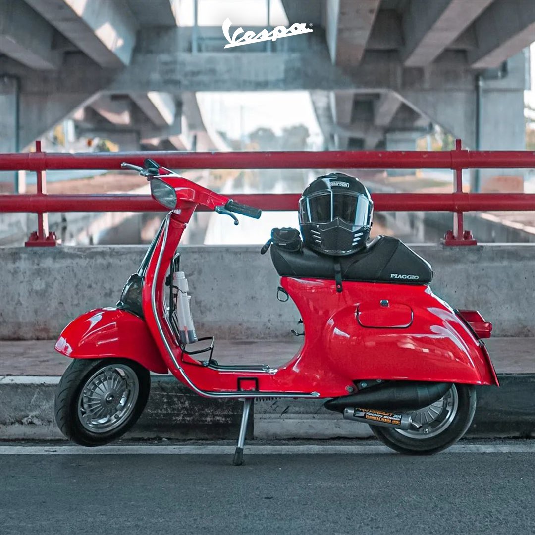 Vespa Indonesia tweet media