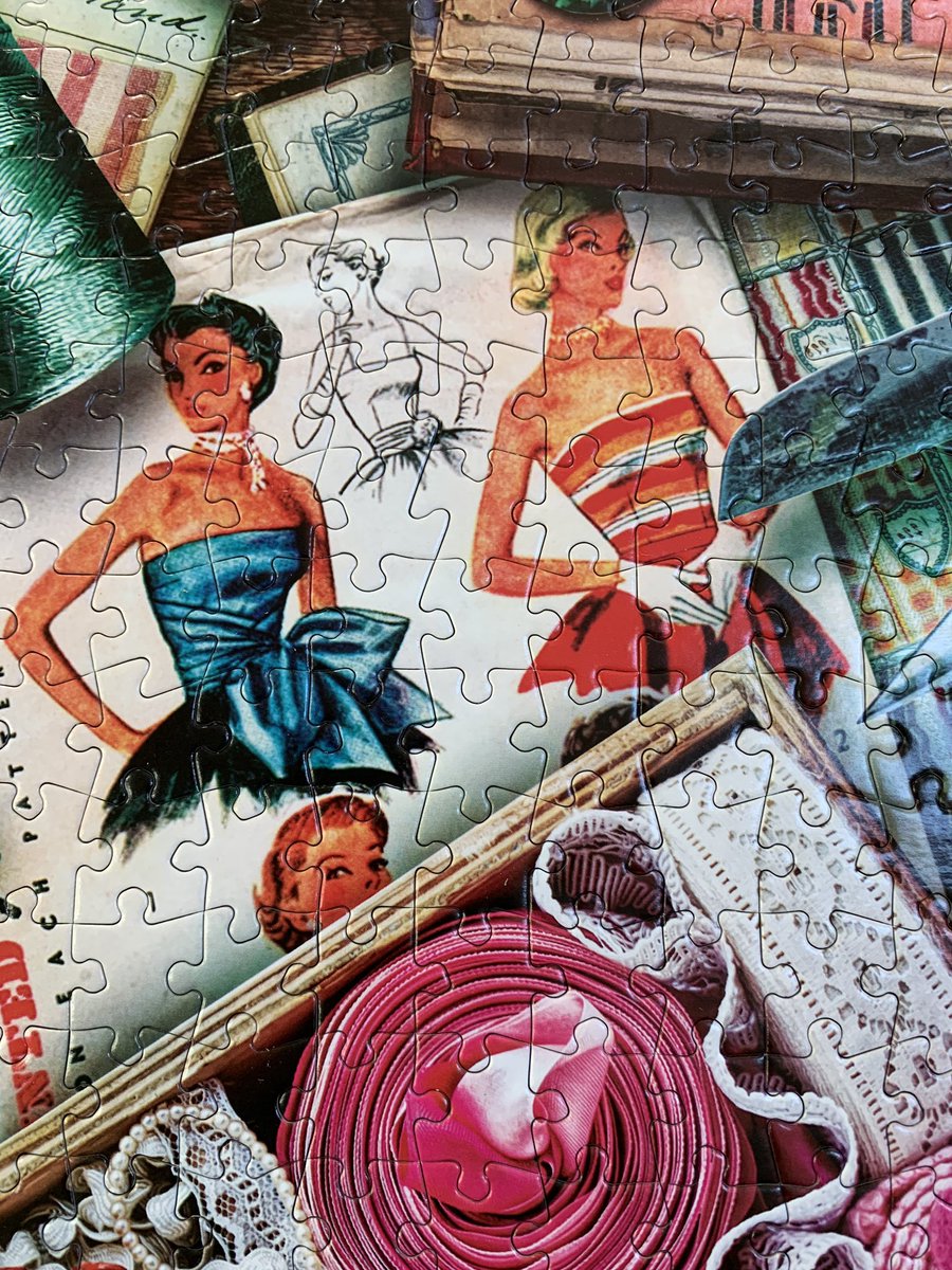 SprayBooksEtc's tweet photo. I didn’t love this #puzzle. It was a little too monotonous for me. I like the ones with the hidden surprises. But all in all it was a good puzzle and I stayed till the end. Reminds me of @GrandmasALZ house. https://t.co/M6dLjMTpGW