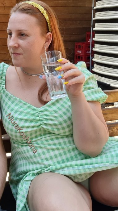 Stepmom is resting after household chores. https://t.co/GwwgfpGWfT