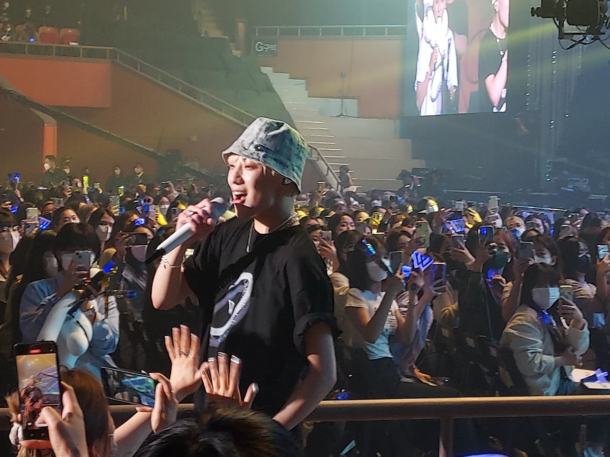 katsama_'s tweet photo. 시발얘들아 https://t.co/LheTSUjxLa