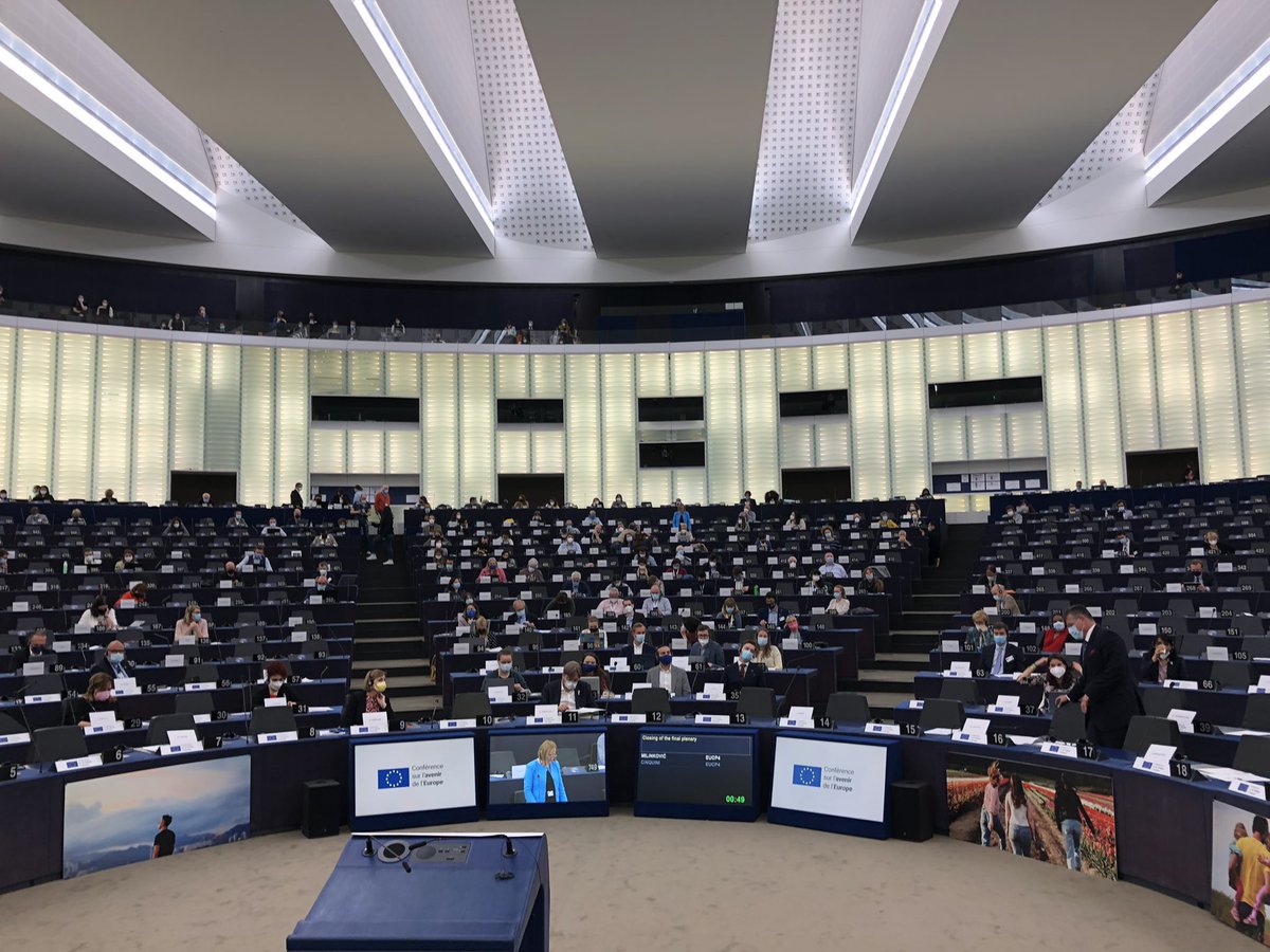 And so it ends… the final plenary of #CoFE with the adoption of 49 proposals which will be presented to the Presidents of #3Institutions1EU on 9 May. 🙏 to all who made this possible: first and foremost the incredible citizens, whose contribution has been historic.