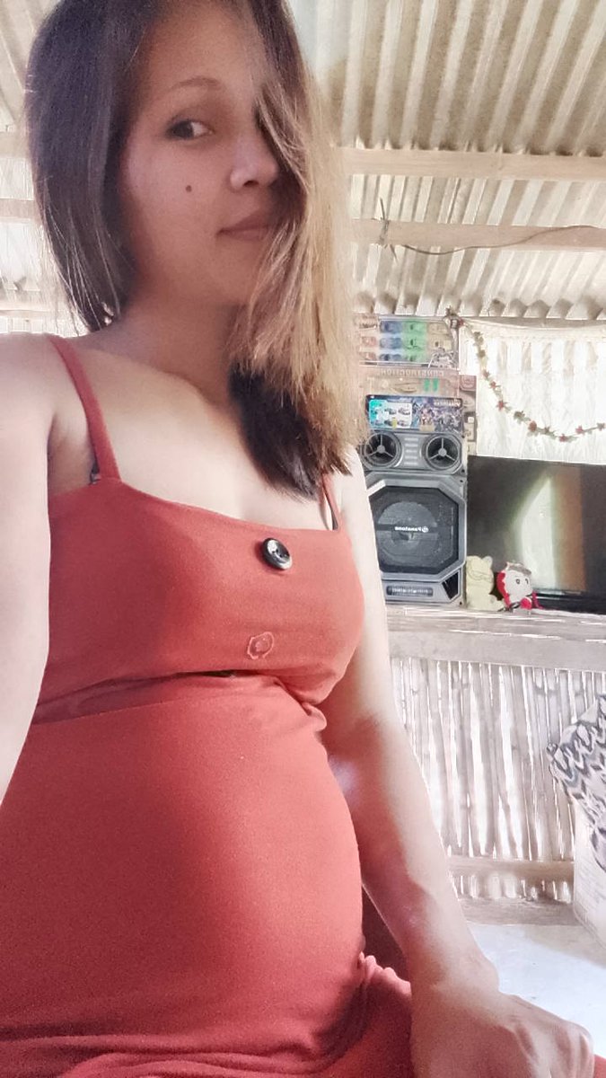 CriscelaD's tweet photo. ☺️🤰♥️ https://t.co/UJVNLMYBlU