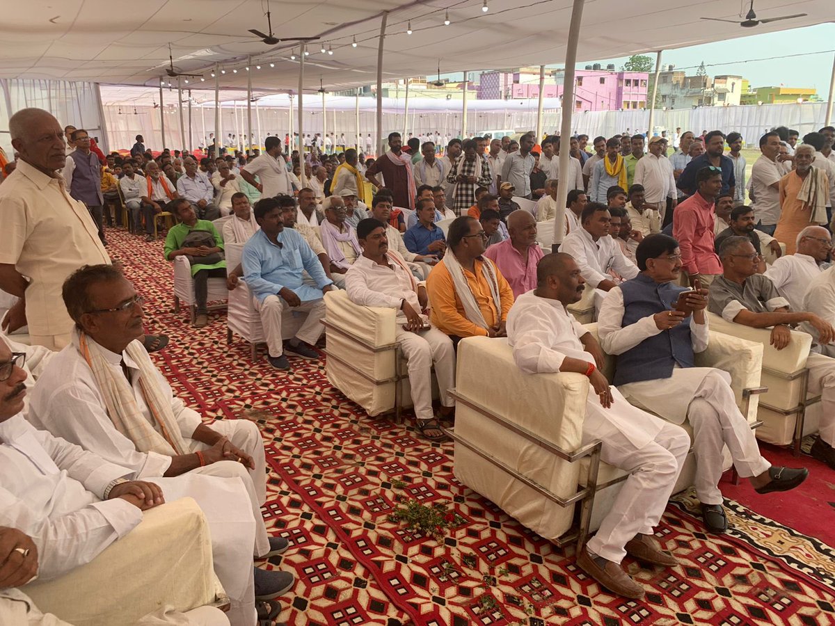 स्वर्गीय हरिनारायण चौधरी जी की प्रथम पुण्य तिथि पर उन्हें श्रधांजलि अर्पित की