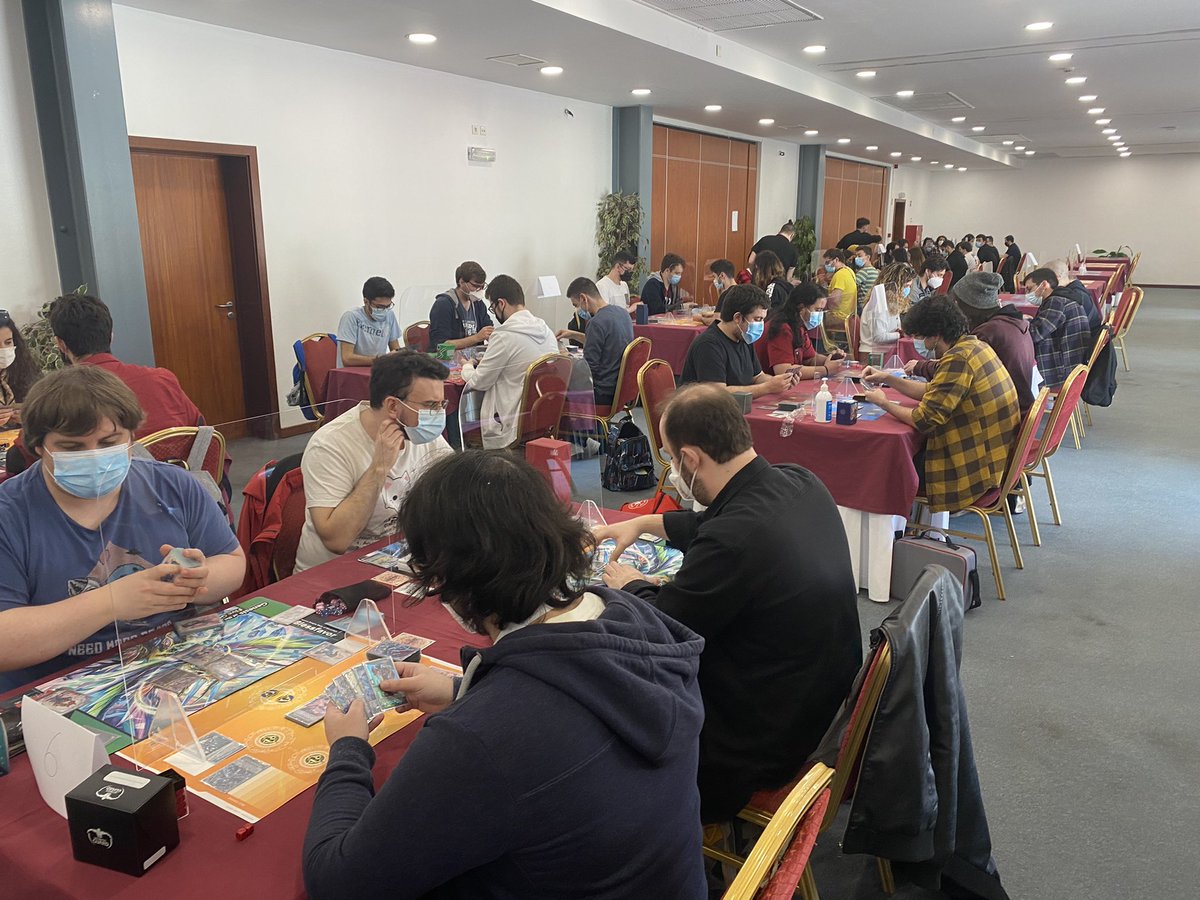 dr_piku's tweet photo. The #BushiroadSpringFest Portugal round1 just started and our Organized Play Team is teaming up with Ventura Games to provide a great tournament to the players.
42 players are competing in teams against each other to determine the winner for Cardfight!! Vanguard Standard. https://t.co/rWBH3rQaSA