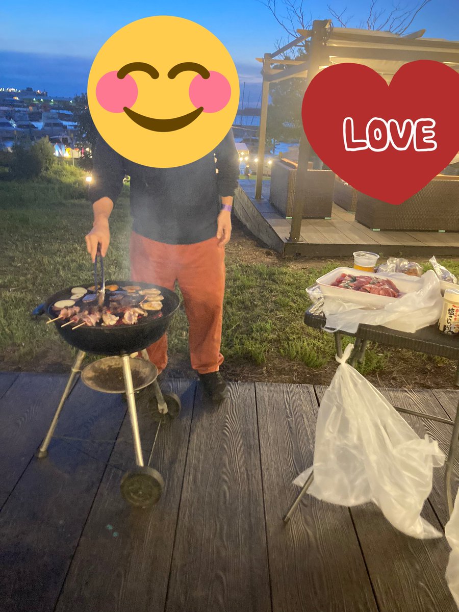 DtaZr's tweet photo. BBQなうよ
寒いwww
#BBQ
#Ngrill https://t.co/iIc9eUBuFz