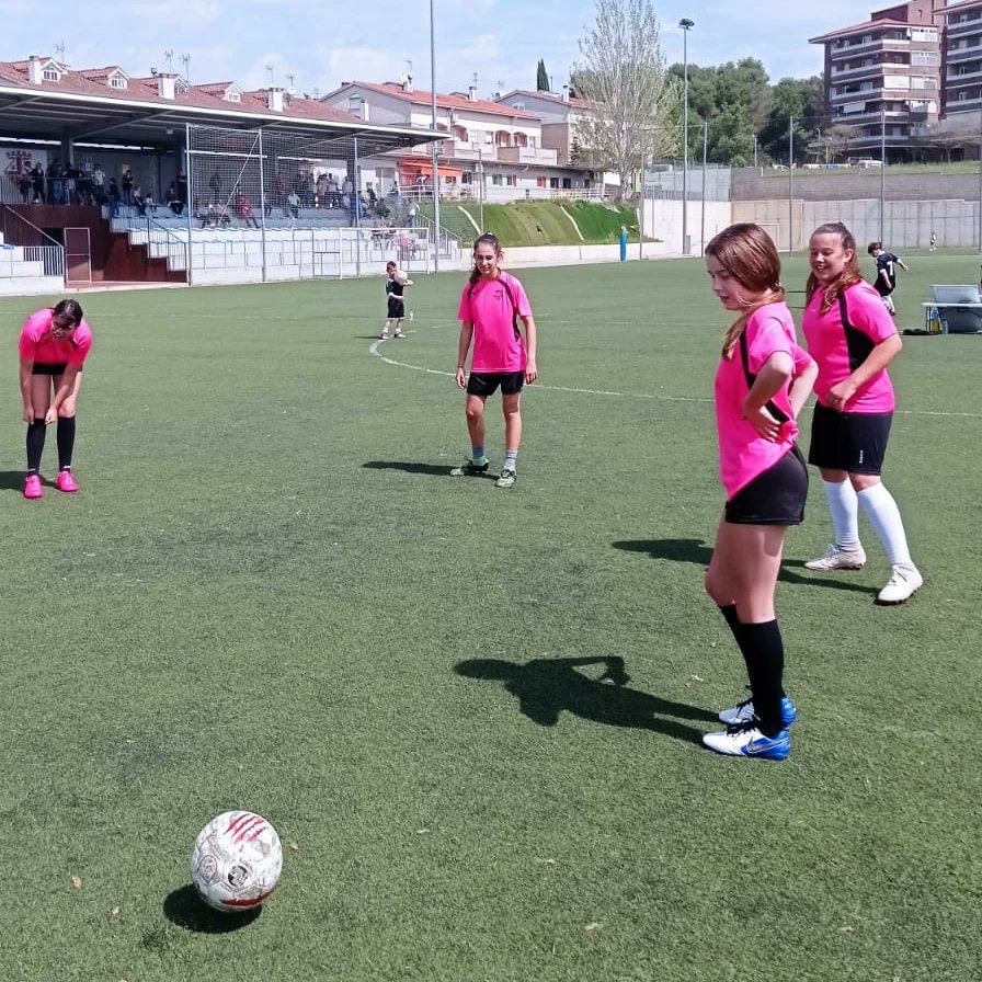 E.F.B.RIPOLLET tweet media