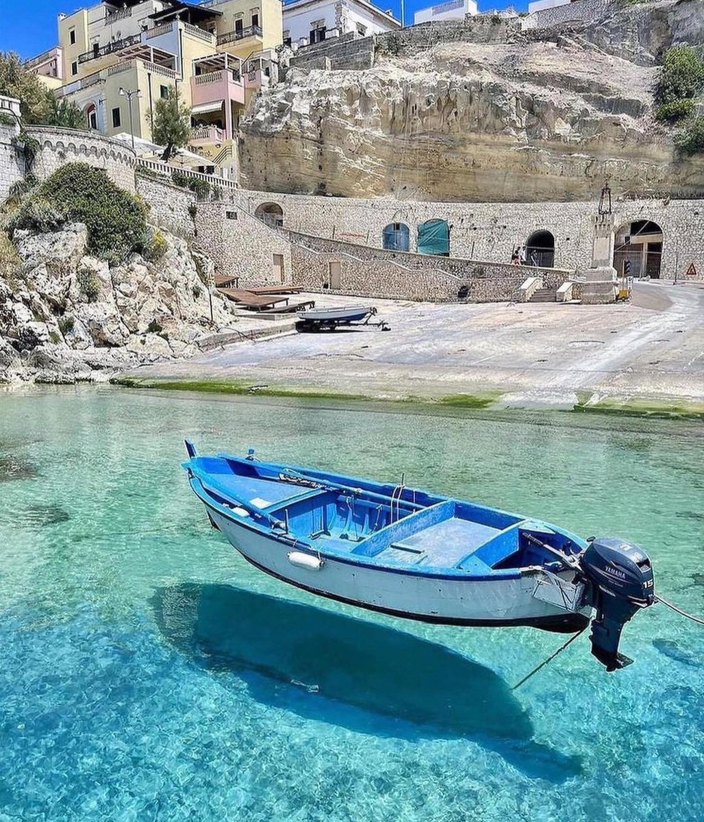 Monica09058845's tweet photo. Castro Marina...🤩🤩🤩 https://t.co/XhZUvSqozQ