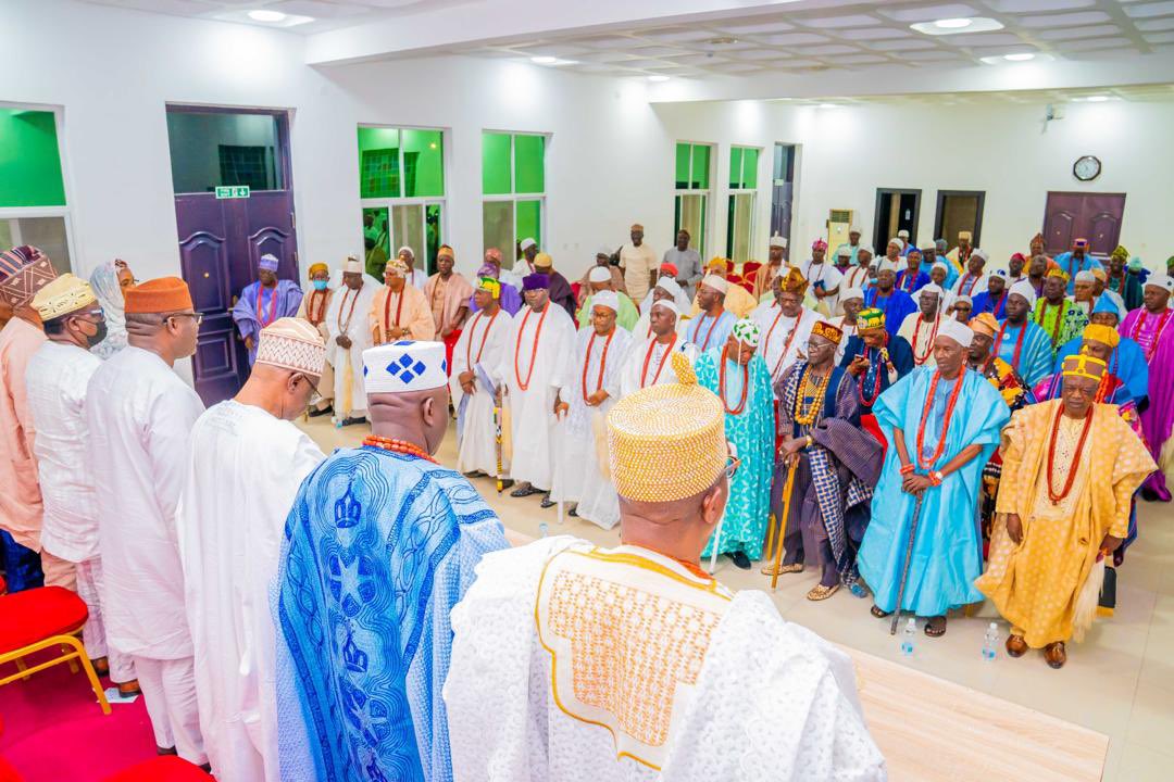 kfayemi's tweet photo. As part of my engagements ahead of the APC Presidential Primary election, I met with the Ekiti State Council of Traditional Rulers under the Chairmanship of His Royal Majesty, Oba Ayodele Gabriel Adejuwon, the Onisan of Isan Ekiti. https://t.co/yExZ0odzj6