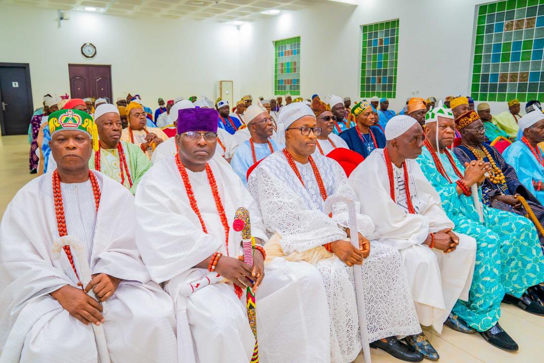 kfayemi's tweet photo. As part of my engagements ahead of the APC Presidential Primary election, I met with the Ekiti State Council of Traditional Rulers under the Chairmanship of His Royal Majesty, Oba Ayodele Gabriel Adejuwon, the Onisan of Isan Ekiti. https://t.co/yExZ0odzj6