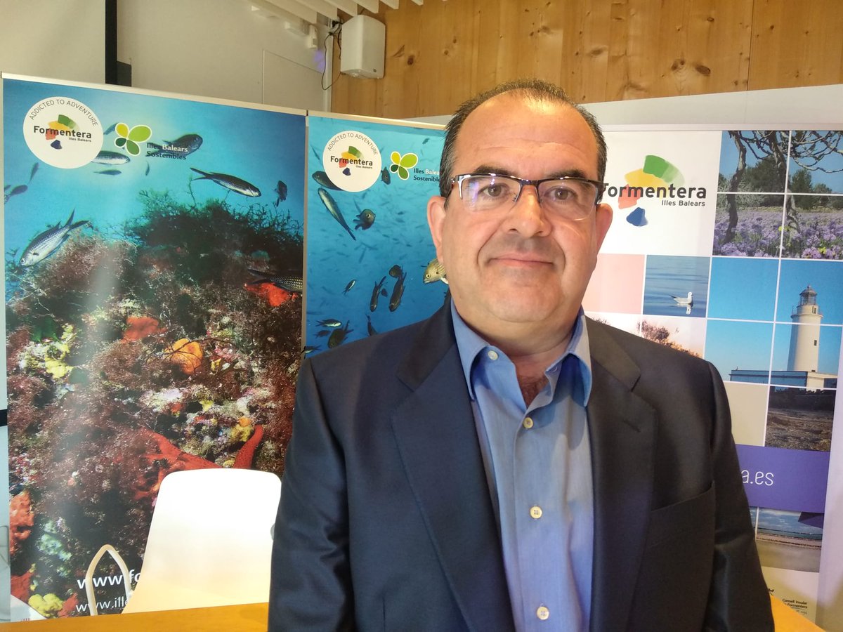 📺#MVMagTV22 <a href="/visitformentera/">Visit Formentera</a> 

<a href="/FerValmaseda/">Fernando Valmaseda</a> recibe a #JoanBoned <a href="/hotelcasbah/">Hotel Casbah</a> que comenzó su proyecto vitícola en el 2000. Los caldos producidos están amparados bajo la indicación Vi de la Terra de Formentera <a href="/TerraMoll/">TerraMoll</a>

<a href="/negocios_tv/">Negocios TV</a> <a href="/MovistarPlus/">Movistar Plus+</a> 
👇#TV
ow.ly/7G2850IWfS8