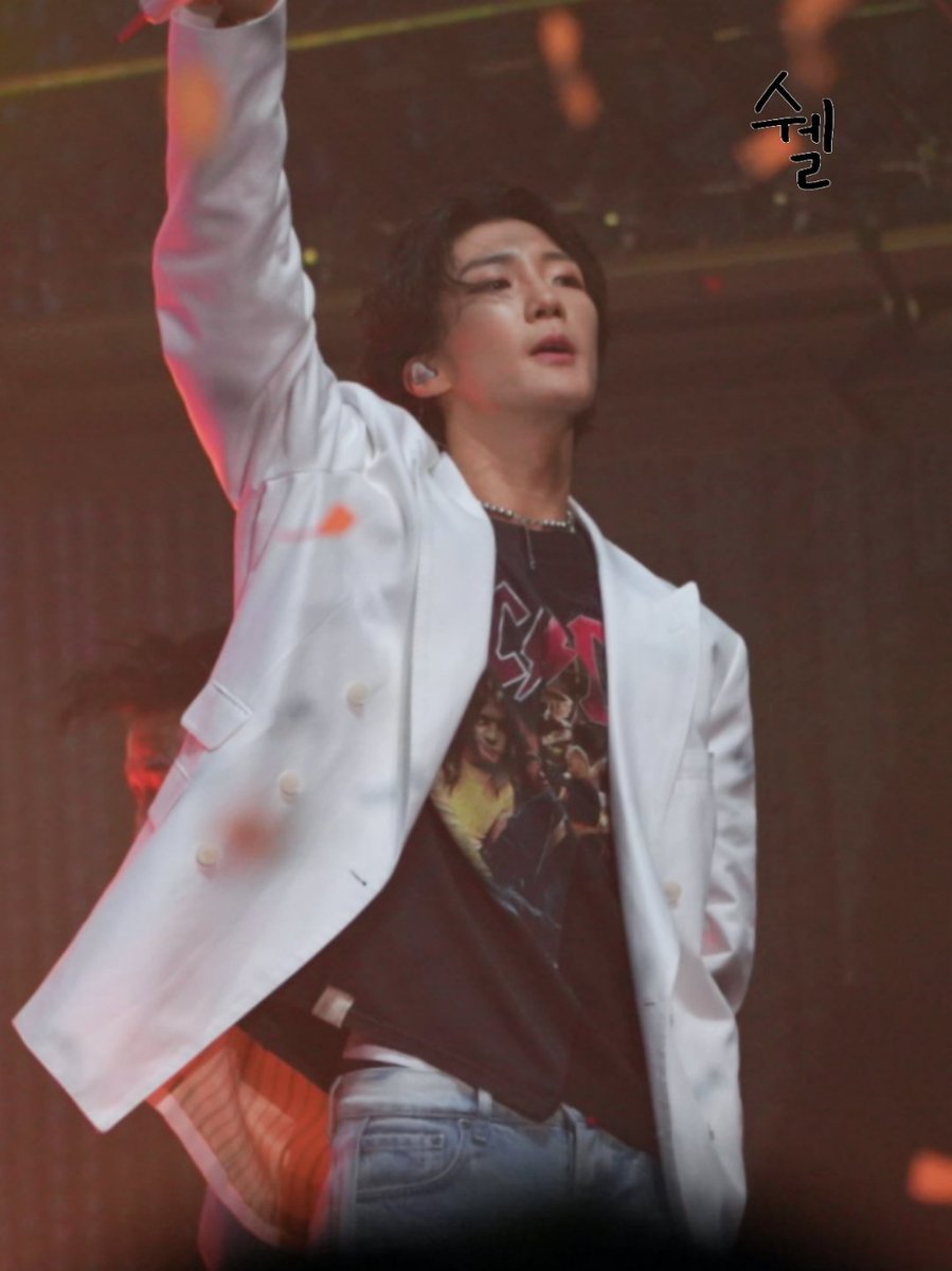 220430 프리뷰

❤️

#WINNER #HOONY #위너 #이승훈
<a href="/official_hoony_/">official_hoony_</a>