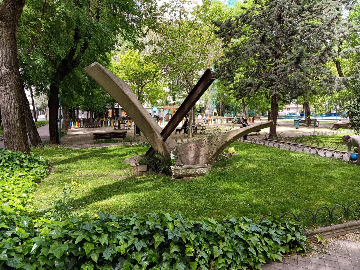 AAVV Guetaria Poblado. Dgdo. Orcasitas tweet media