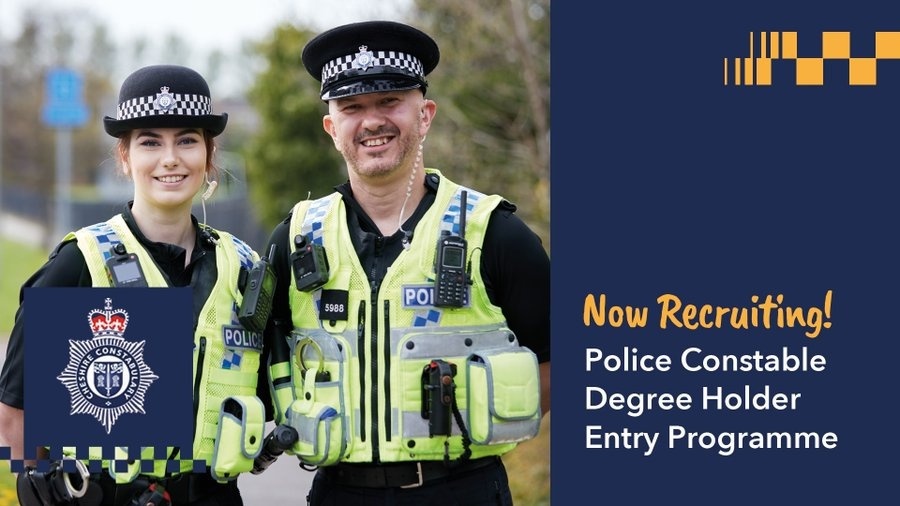 RossmorePol's tweet photo. Do you want a rewarding career with endless prospects?
Become a Police Constable with Cheshire Constabulary and you will help make a difference to the communities we serve!

Apply to our PC Degree Holder Entry Programme 

https://t.co/x1e0MU6kFt https://t.co/KeFB8x6dEb