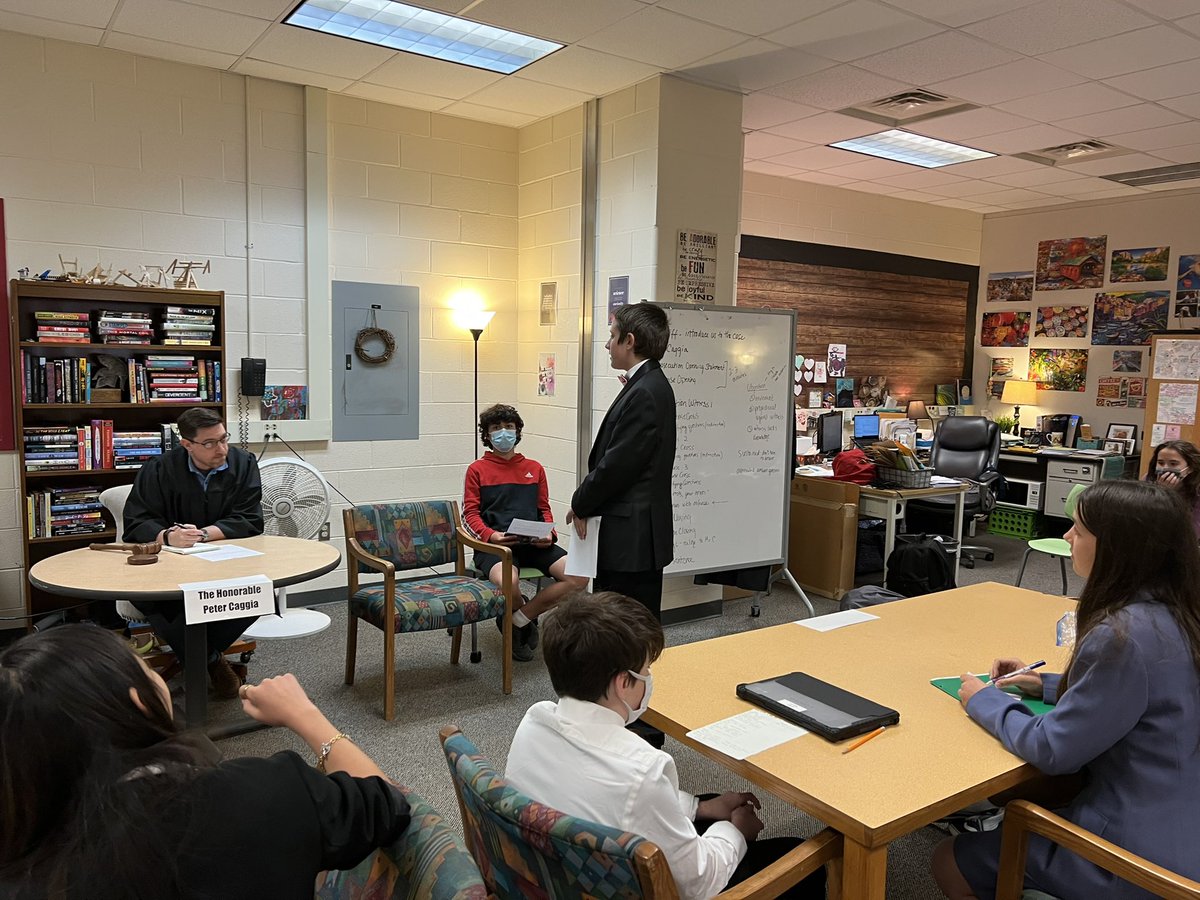 mrsjhowland's tweet photo. Incredible mock trials with 7-1 AIG students! Johnny Cade found not guilty in every class! Thanks to the honorable @pcaggia for serving as our judge! #theoutsiders #illustriousSEHinton #4Cs https://t.co/94M9mSK1xw