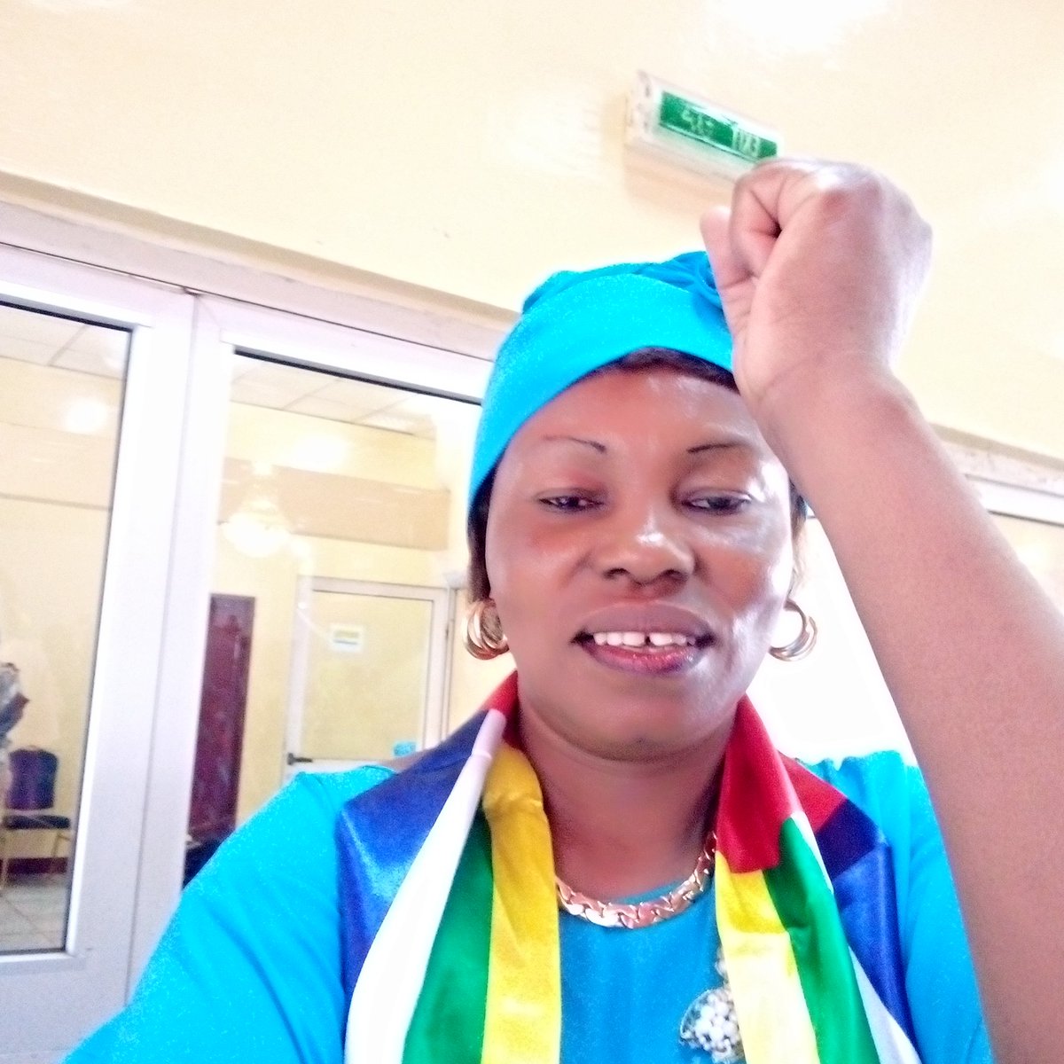 La prise de la parole en public n'est pas forcément dûe au fait de ne pas savoir parler,ni de n'avoir rien dire , mais c'est de osé et avoir le courage est là détermination à vous les Survivantes MOSUCA RienPourNousSansNous.