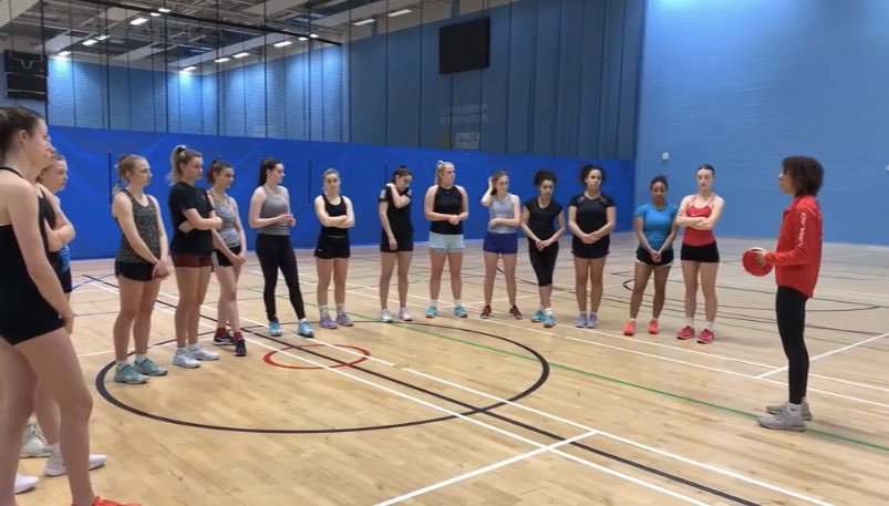 HaleeRobinson4's tweet image. Officially a qualified Level 2 Netball Coach🤩. I’m so proud of this achievement, it’s been one of my aspirations for a while and I’ve worked off my own back to fund and organise sessions to get this qualification ticked off✅ Thank you to all the coaches for the inspiration 1/2