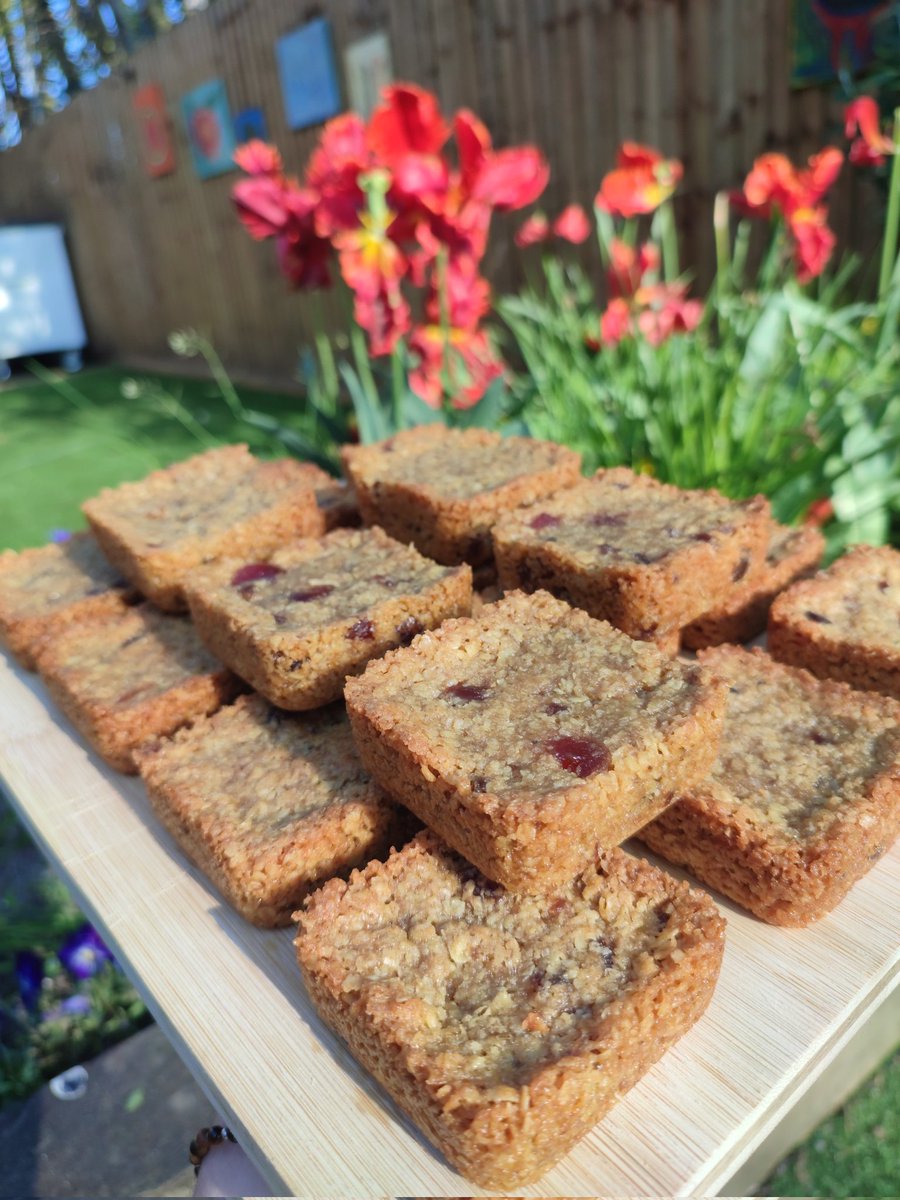 SIS_Dane_House tweet media