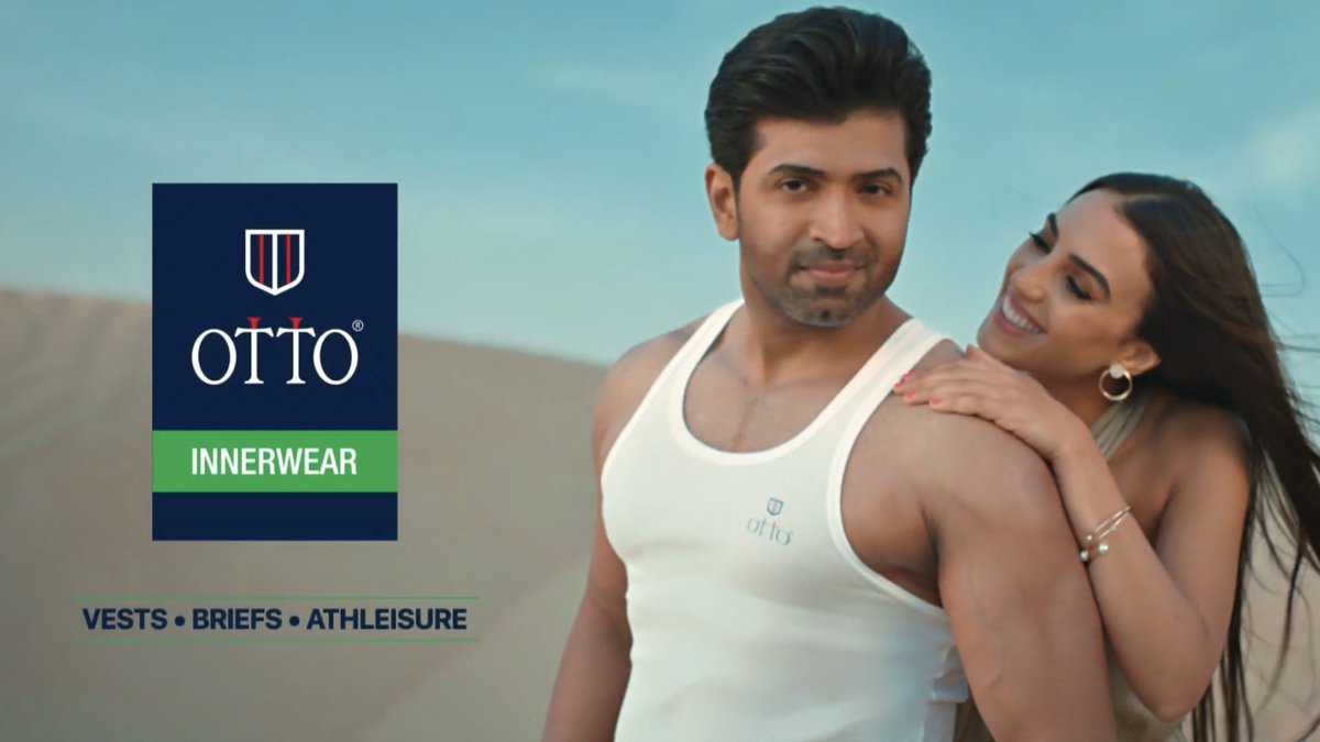 NamakkalAVFC's tweet photo. Recent one #OTTO add..
Smart ah! Bright ah! Style ah! Vandha #AV 😎
our 'Handsome Hunk' @arunvijayno1 Anna❤️‍🔥

https://t.co/RS38euHHso

#ArunVijay #WarHorse #AVfans 

@CtcMediaboy @teamaimpr https://t.co/ApHKeSJ3zL