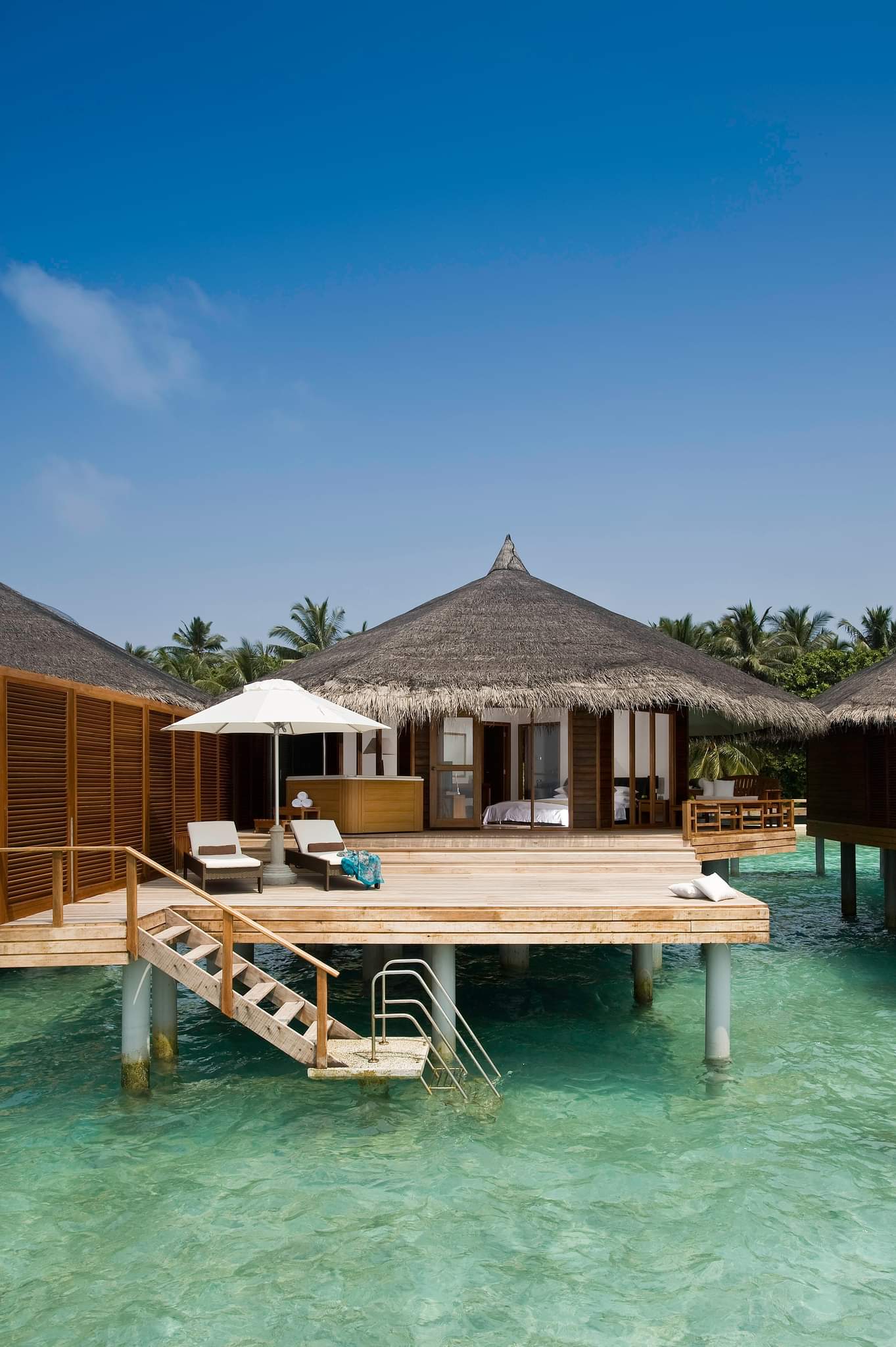 Отели на Мальдивах с домами на сваях