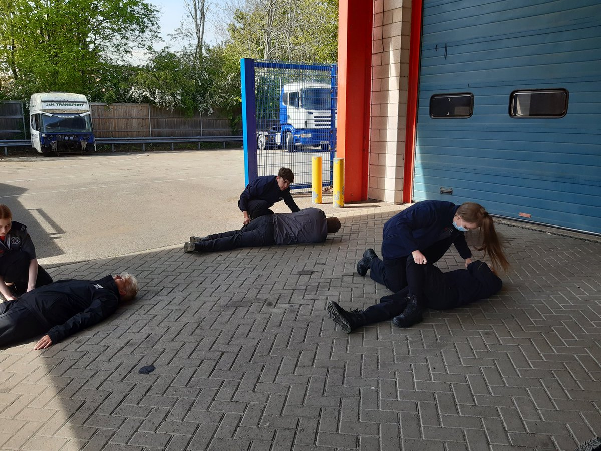 🚒🔥Michelle Bates (@michelle16bates) on Twitter photo Trauma care for the cadets #bikerdown 🏍 #CPR ♥️ #secondarydrowning 💦 <a href="/NFRSMereway/">Mereway Fire and Rescue Station</a> <a href="/UKFireCadets/">🚒UK Fire Cadets 🚒</a> <a href="/ESCadets/">Northamptonshire Emergency Services Cadets</a> Trauma care for the cadets #bikerdown 🏍 #CPR ♥️ #secondarydrowning 💦 <a href="/NFRSMereway/">Mereway Fire and Rescue Station</a> <a href="/UKFireCadets/">🚒UK Fire Cadets 🚒</a> <a href="/ESCadets/">Northamptonshire Emergency Services Cadets</a>