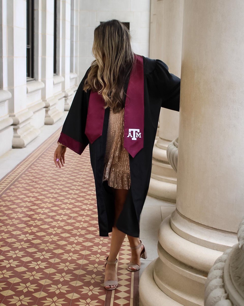 prissindisbit's tweet photo. 12 days until I'll be an official TAMU Former Student☺️
.
.
TAMU 23’ ➡️ TAMU 22’ https://t.co/khfV6O3n8k