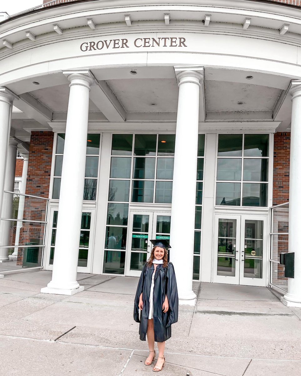 kaylabartmess2's tweet photo. Mastered 🎓 https://t.co/IIRfHVoRJ1