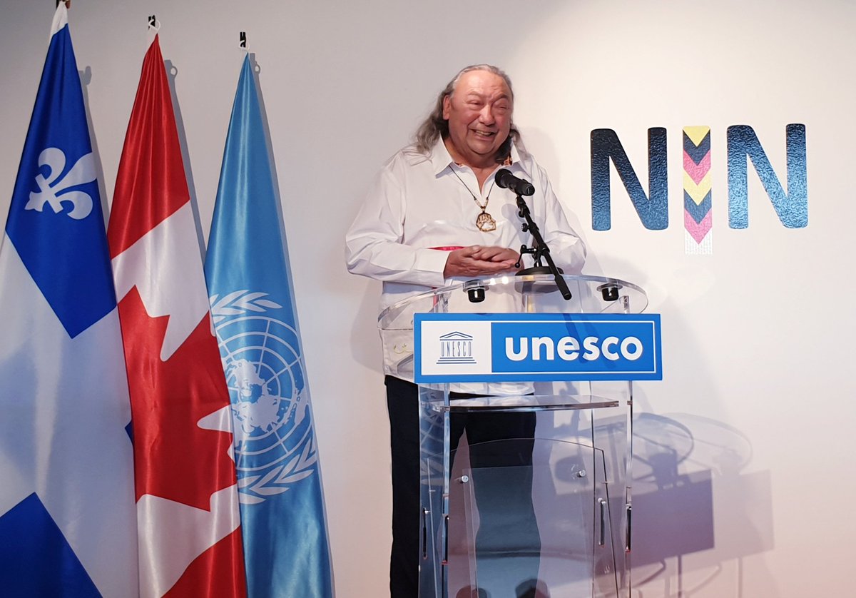 Instructive #ExpoNIN à l’<a href="/UNESCO/">UNESCO 🏛️ #Education #Sciences #Culture 🇺🇳</a> et émouvante rencontre avec le charismatique Richard #Kistabish Président de <a href="/minwashin/">Minwashin</a>. 
Merci à la délégation <a href="/CanadaUNESCO/">Canada à l'UNESCO</a> de mettre en exergue de si belle manière la culture #anicinabe.

#UNESCO 
#diversite_des_expressions_culturelles